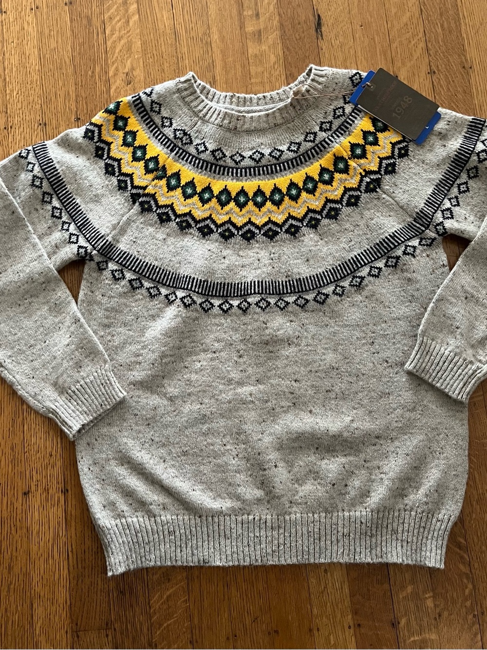Weatherproof Light Gray Fair Isle Crewneck Sweater with Yellow Accent